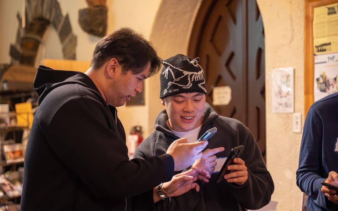 Classroom Icebreaker: Help Students Get to Know Each Other solution illustration