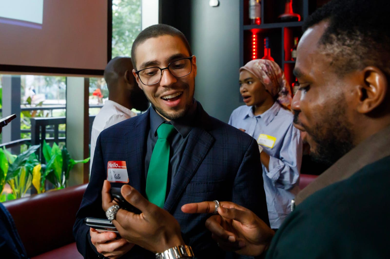 The Ice Breaker to Help Introverts Network at a Corporate Event